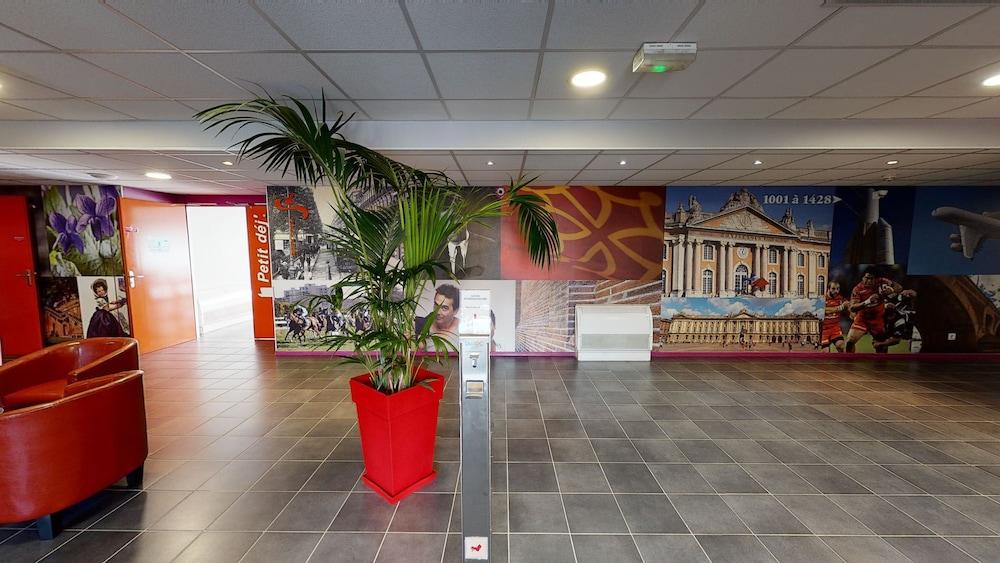 Alezan Hotel & Residence Toulouse Buitenkant foto