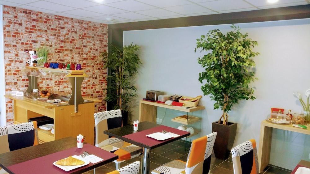 Alezan Hotel & Residence Toulouse Buitenkant foto